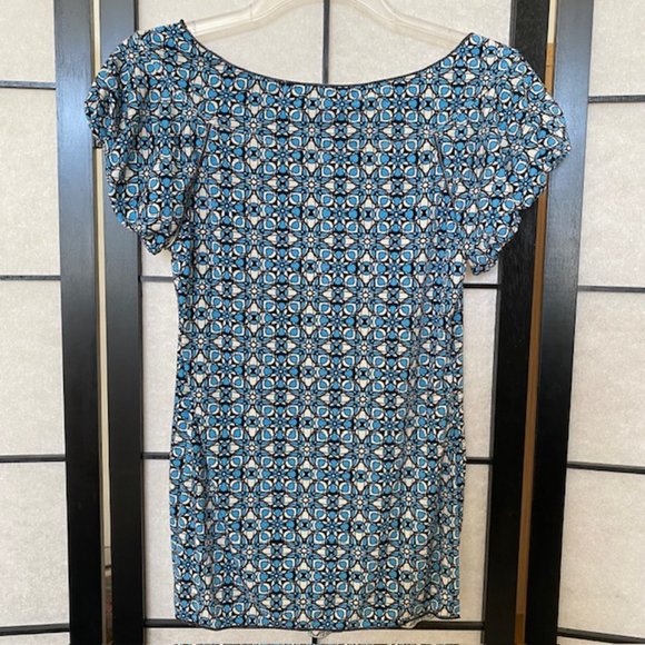 Max Studio Women's MOD Geometric Top - Small, NWT - Picture 4 of 14